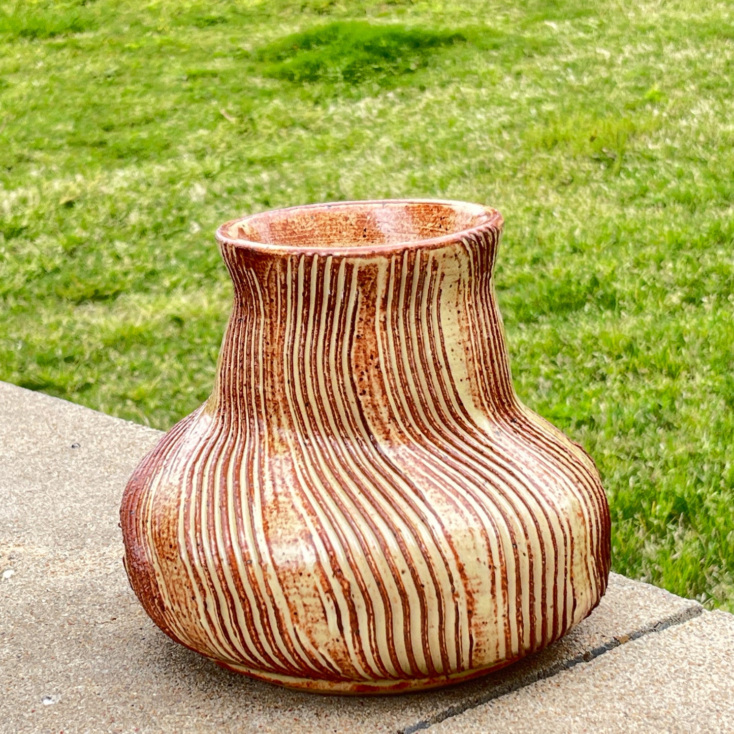 Medium Scored Vase