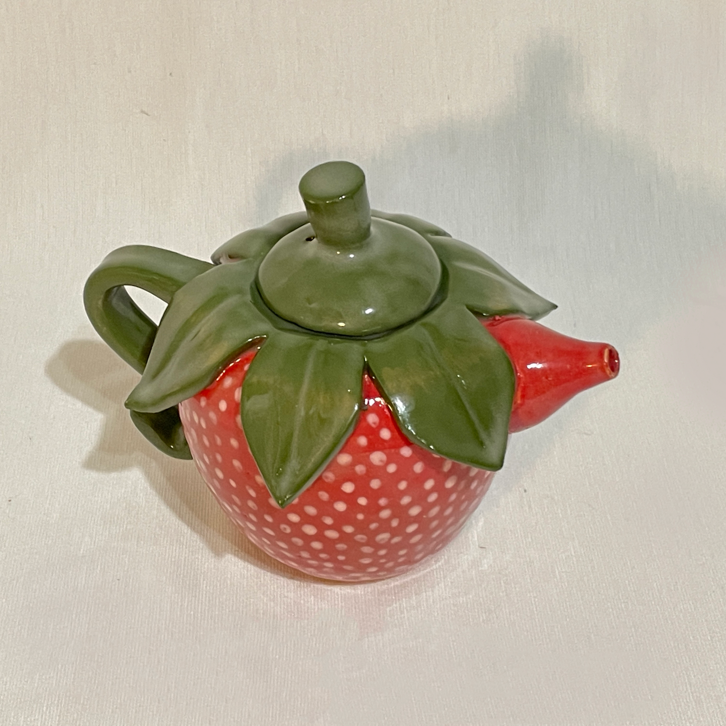 Strawberry Teapot